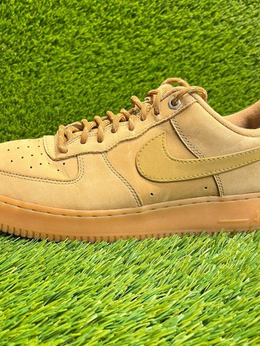 Nike Air Force 1 Low Flax Mens Size 11 Wheat Gum Athletic Leather Shoes Sneakers